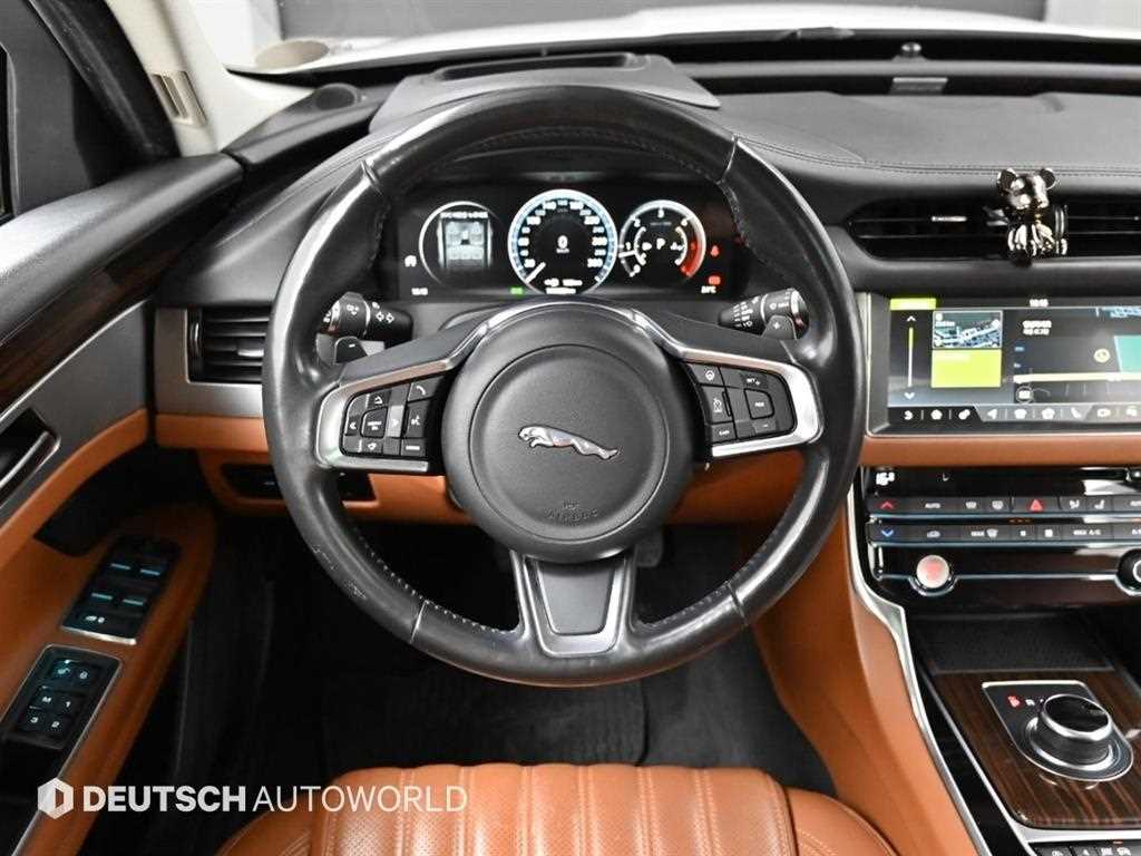 Jaguar XF 2018 Blanco - Importación desde Corea - HF Imports Iquique - Foto 13