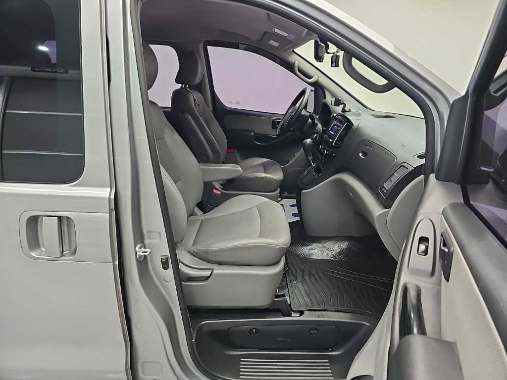 HYUNDAI Starex 2016 Gris - Importación desde Corea - HF Imports Iquique - Foto 20
