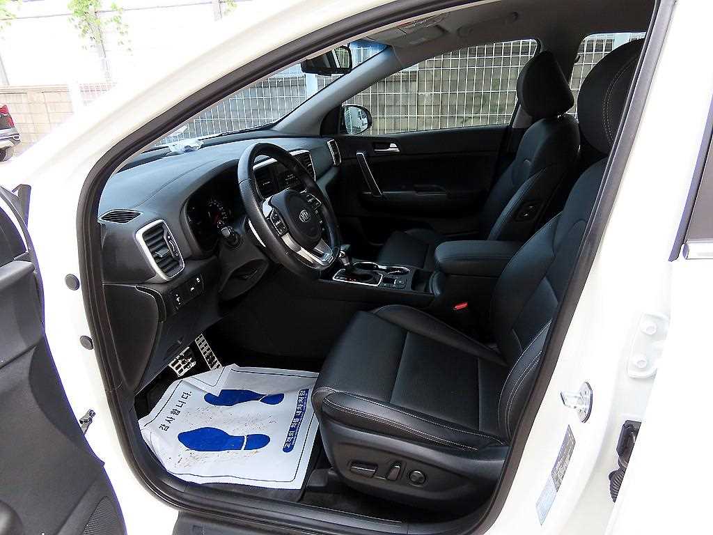 KIA Sportage - Vista 5