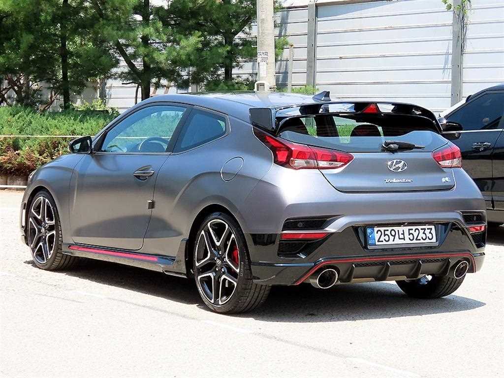 HYUNDAI Veloster - Vista 3