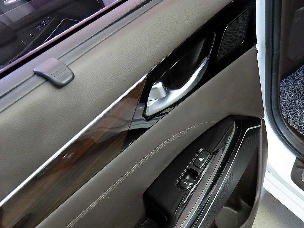 KIA K7 2018 Blanco - Importación desde Corea - HF Imports Iquique - Foto 15