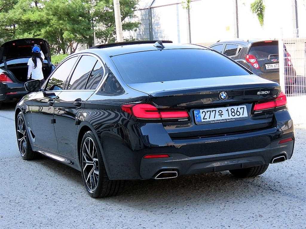 BMW 5 Series - Vista 3