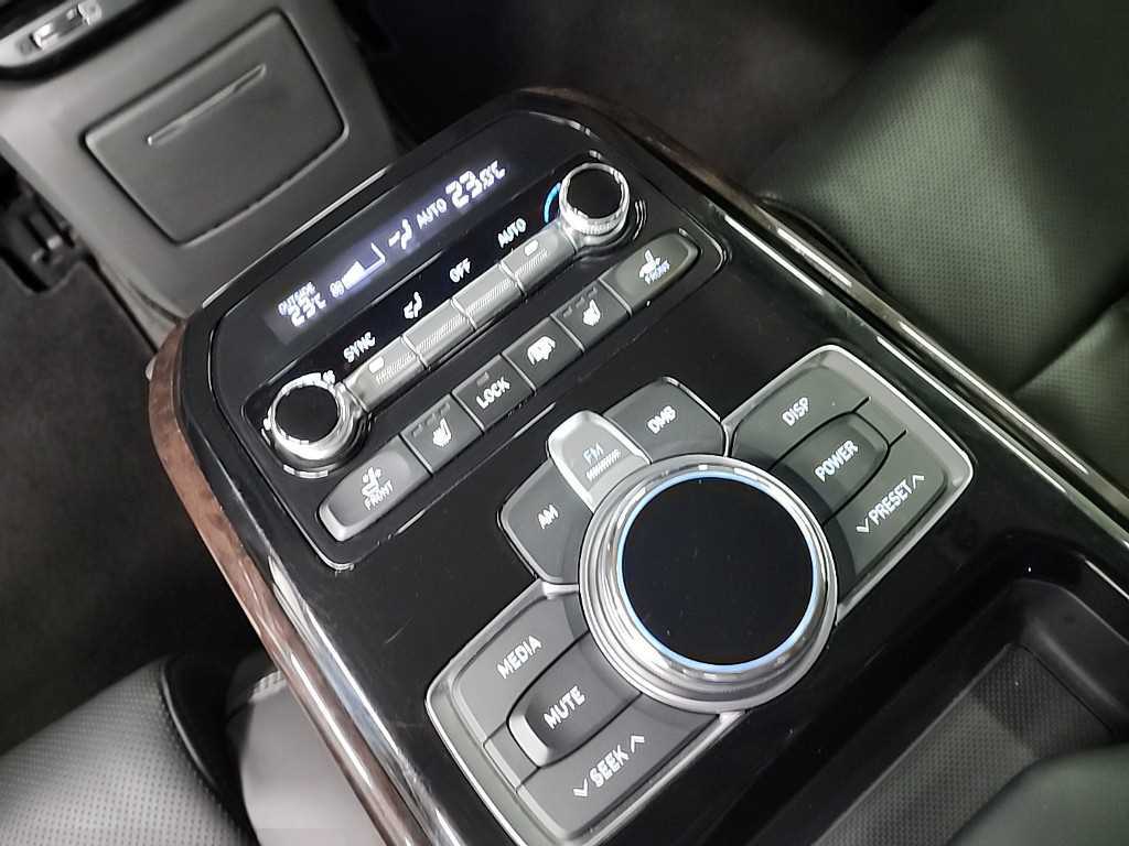 Genesis EQ900 2018 Negro - Importación desde Corea - HF Imports Iquique - Foto 15