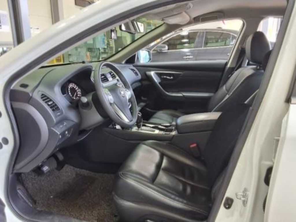 Nissan Altima 2017 - Importación desde Corea - HF Imports Iquique - Foto 14