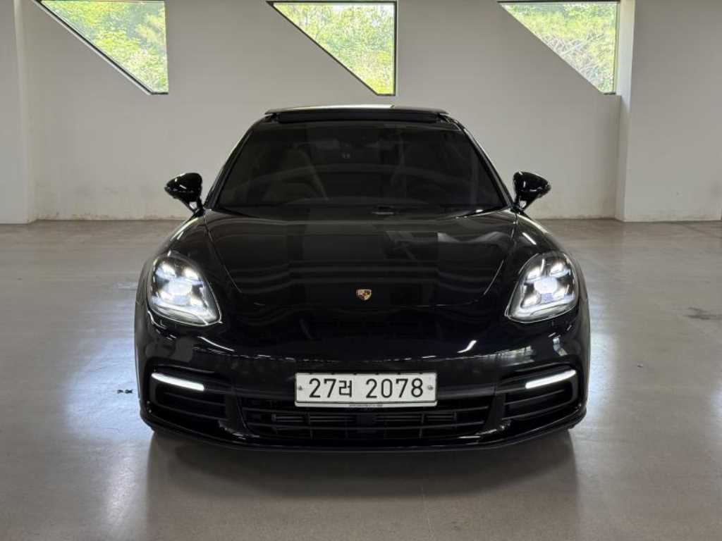 Porsche Panamera - Vista 7