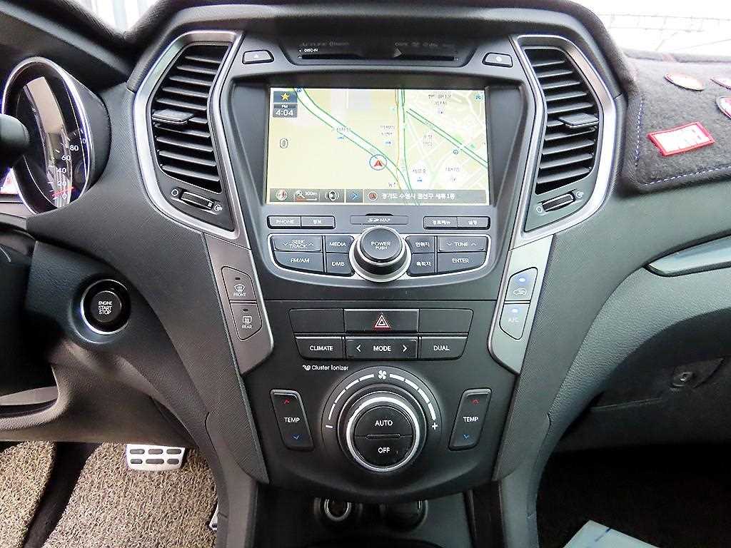 HYUNDAI Santa Fe - Vista 12