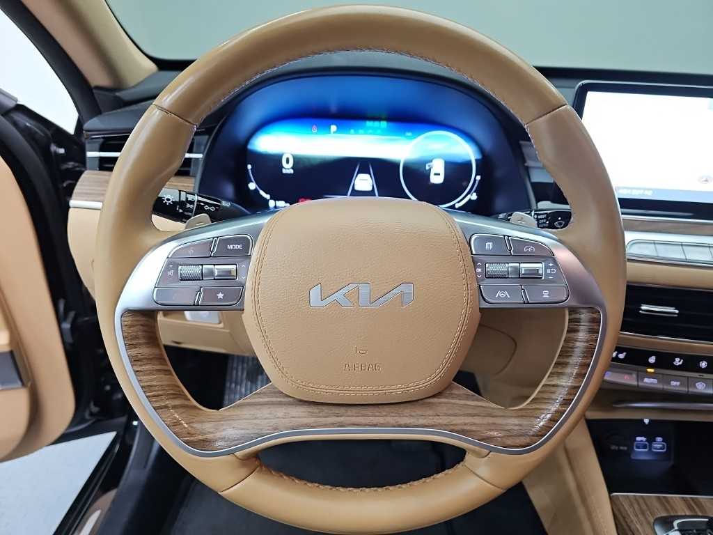 KIA K9 - Vista 9