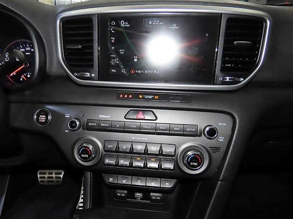 KIA Sportage - Vista 11