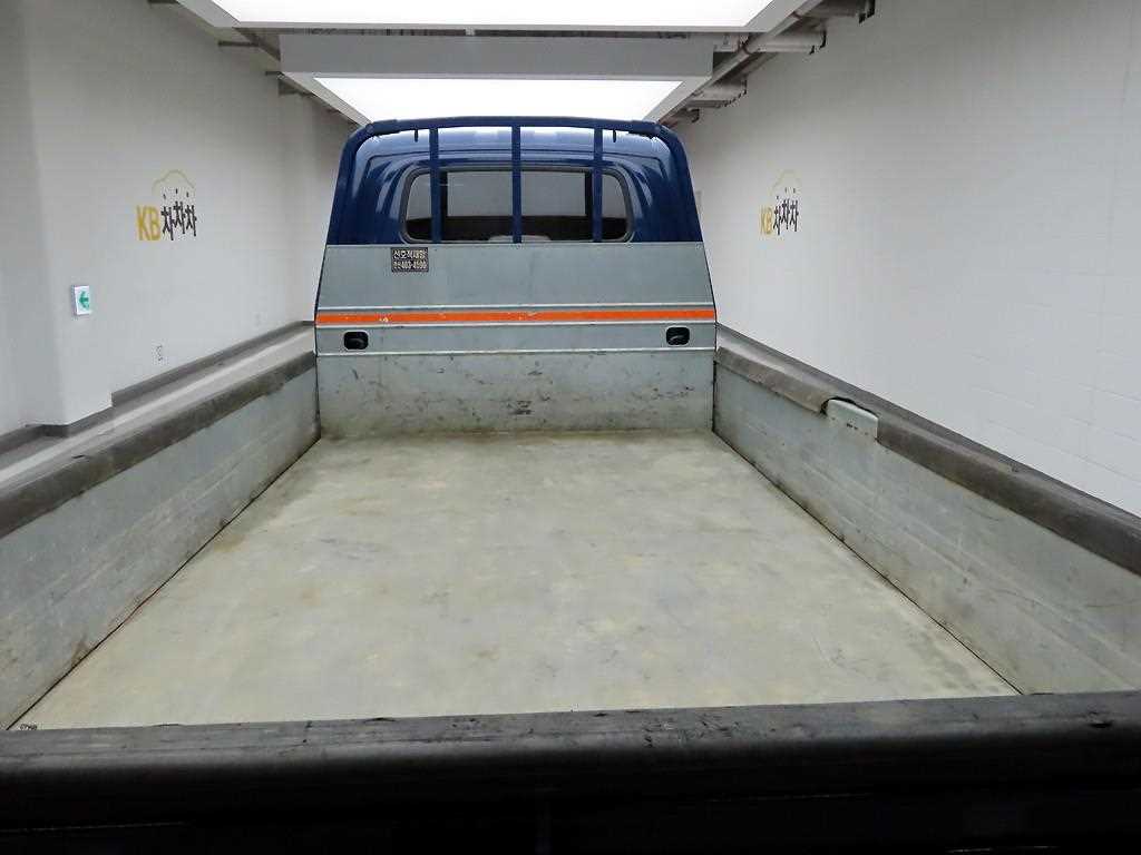 Small Truck Cargo (small) - Vista 5