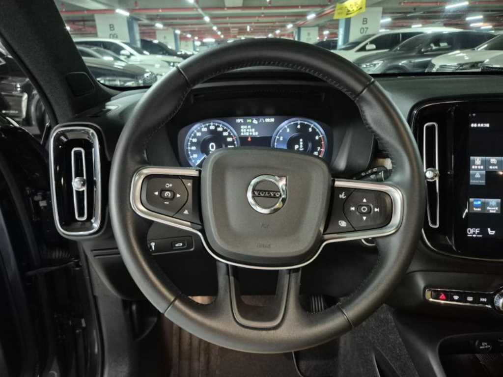 Volvo XC40 - Vista 12