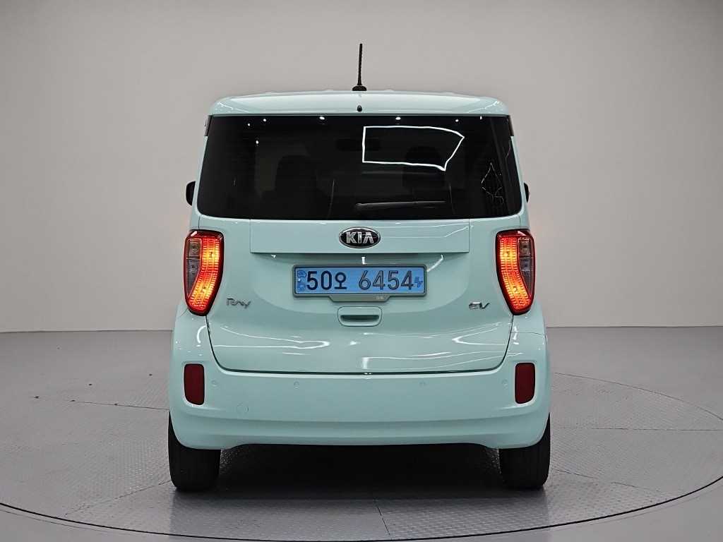 KIA Ray - Vista 3