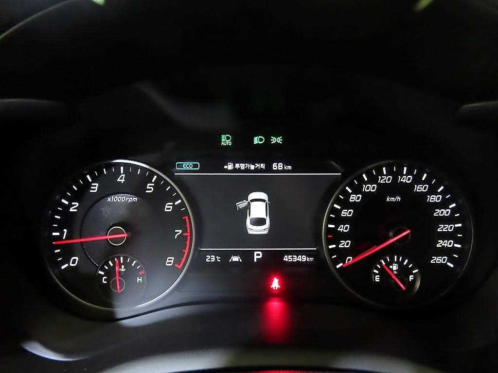 KIA Stinger - Vista 9