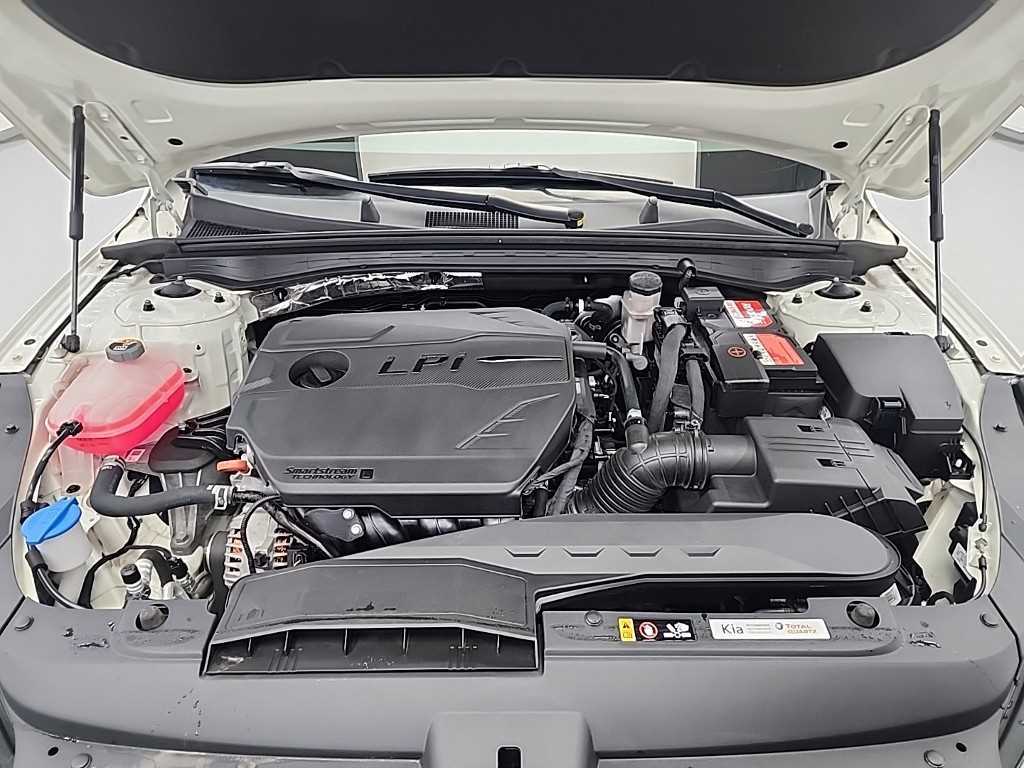 KIA K5 - Vista 5