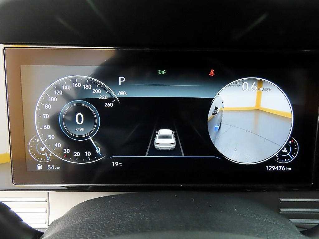 HYUNDAI Grandeur - Vista 8