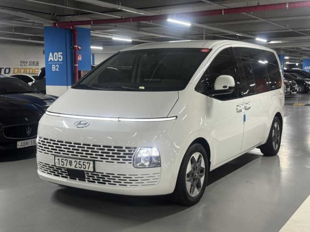 HYUNDAI Staria 2022 Blanco - Importación desde Corea - HF Imports Iquique - Foto 1