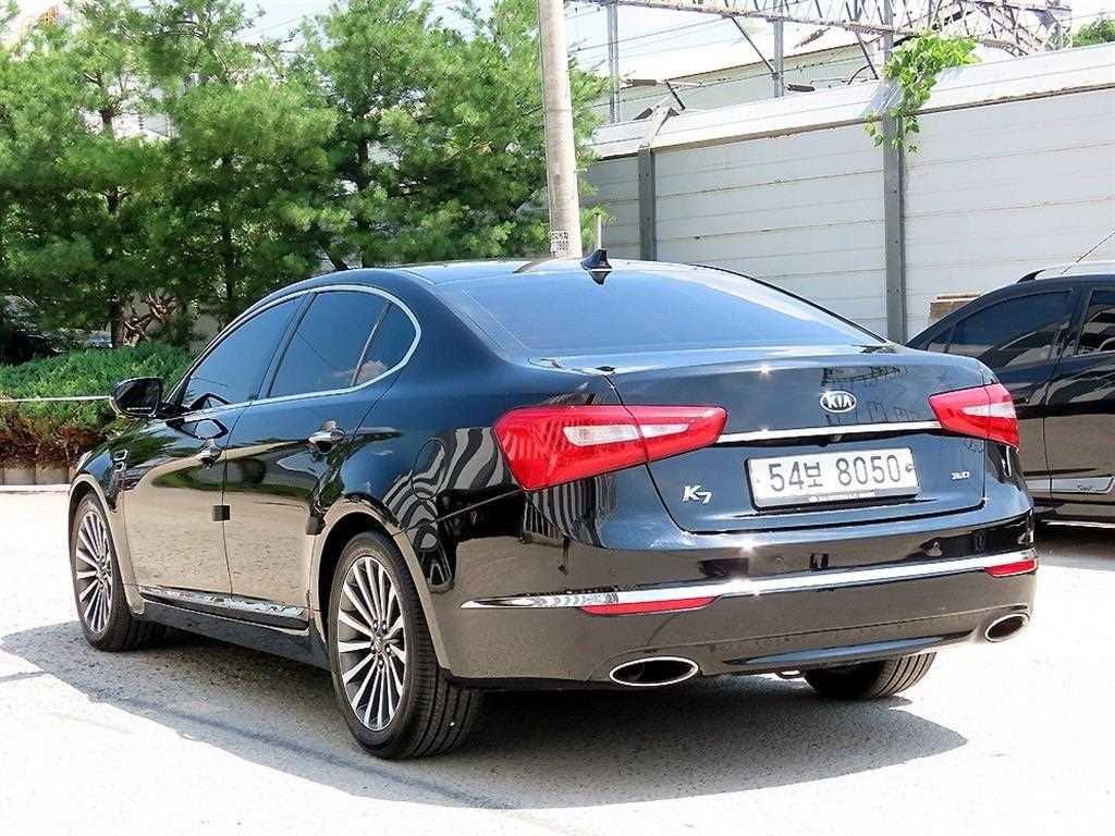 KIA K7 - Vista 3