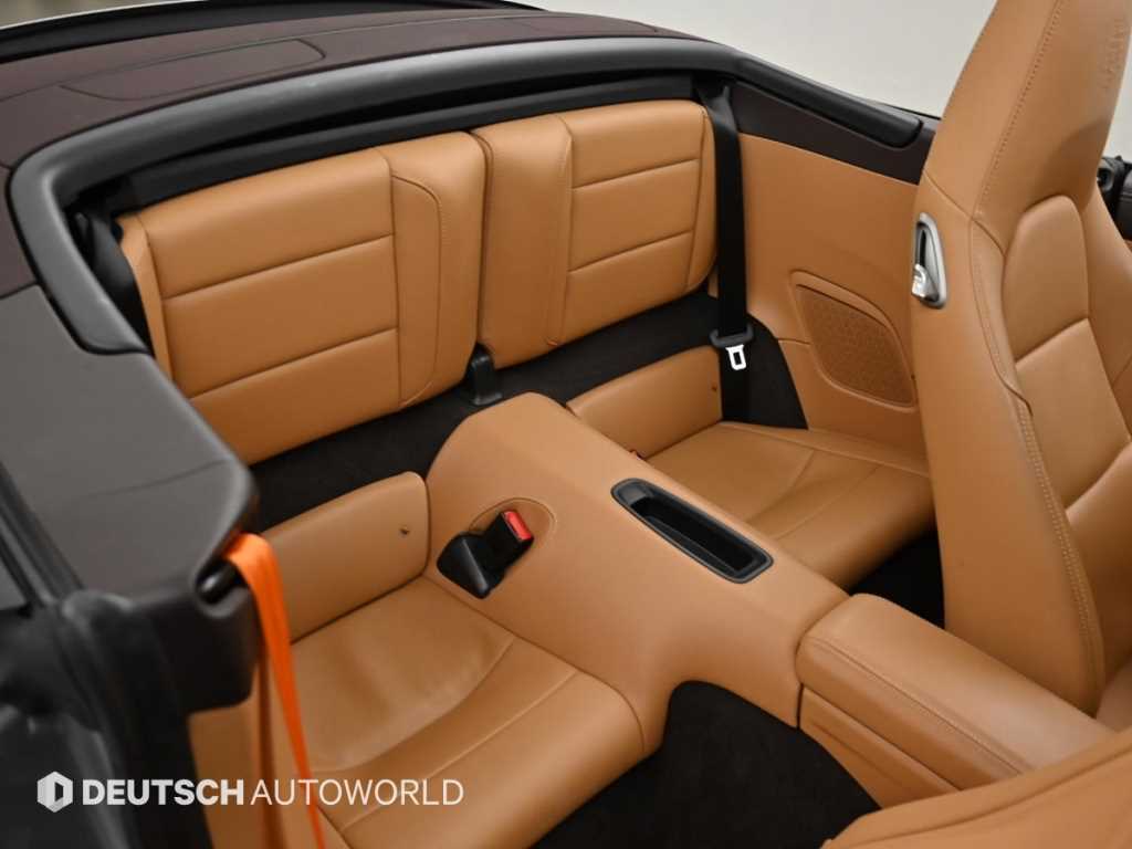 Porsche 911 - Vista 12