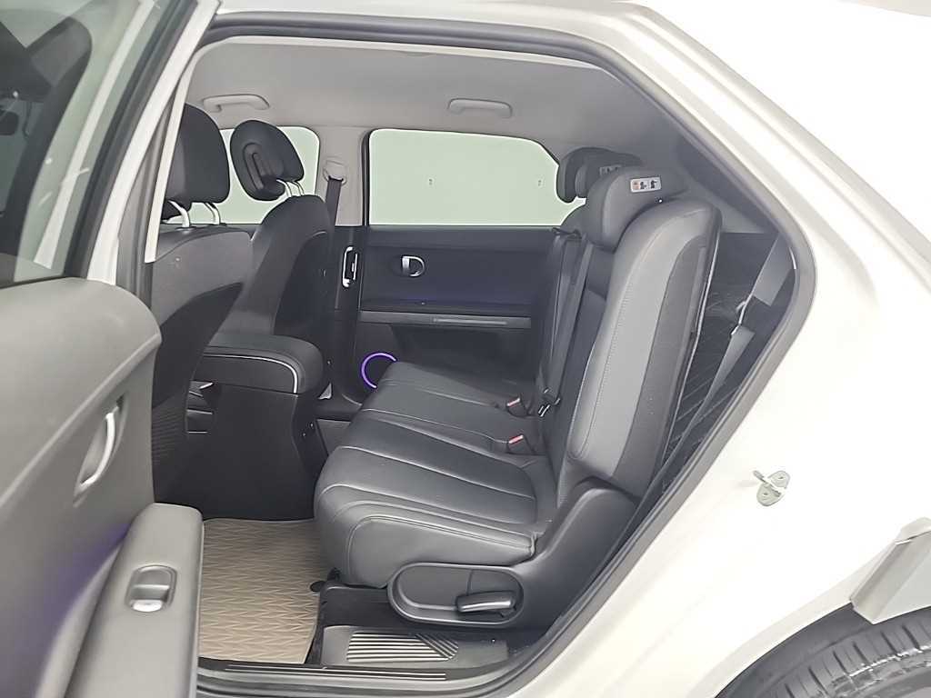 HYUNDAI Ioniq 5 - Vista 12
