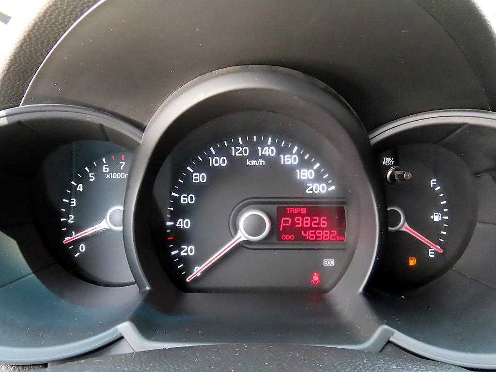KIA Morning - Vista 9