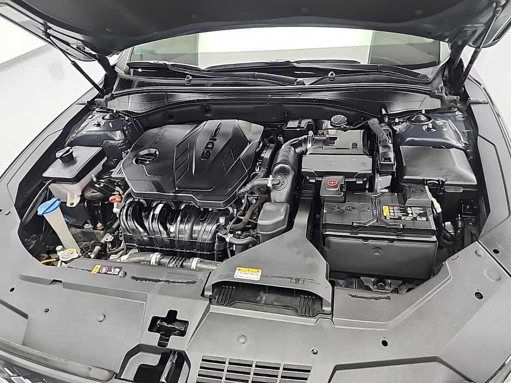 HYUNDAI Grandeur - Vista 5