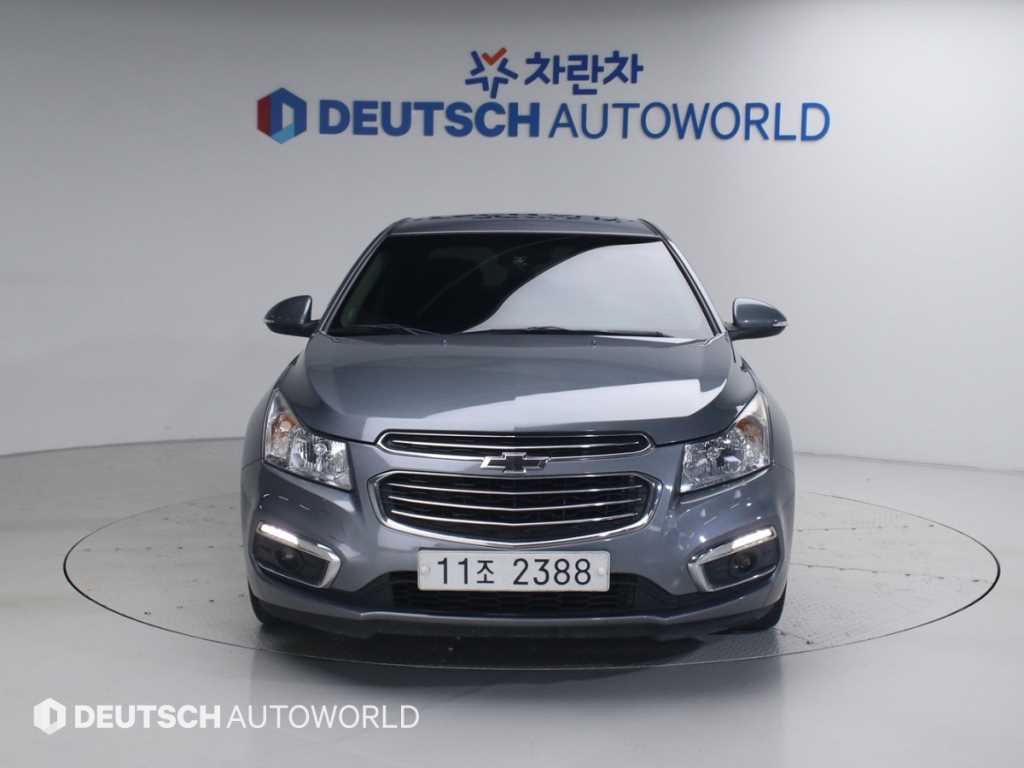 Chevrolet Cruise - Vista 3