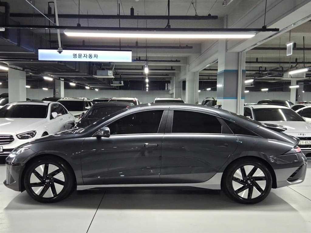 HYUNDAI Ioniq 6 - Vista 3