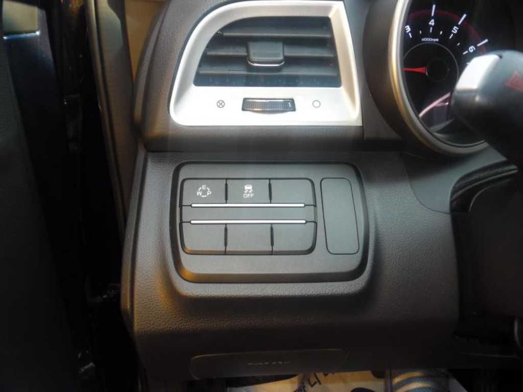 Ssangyong Tivoli - Vista 9