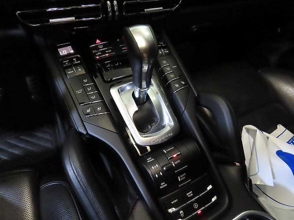 Porsche Cayenne - Vista 12