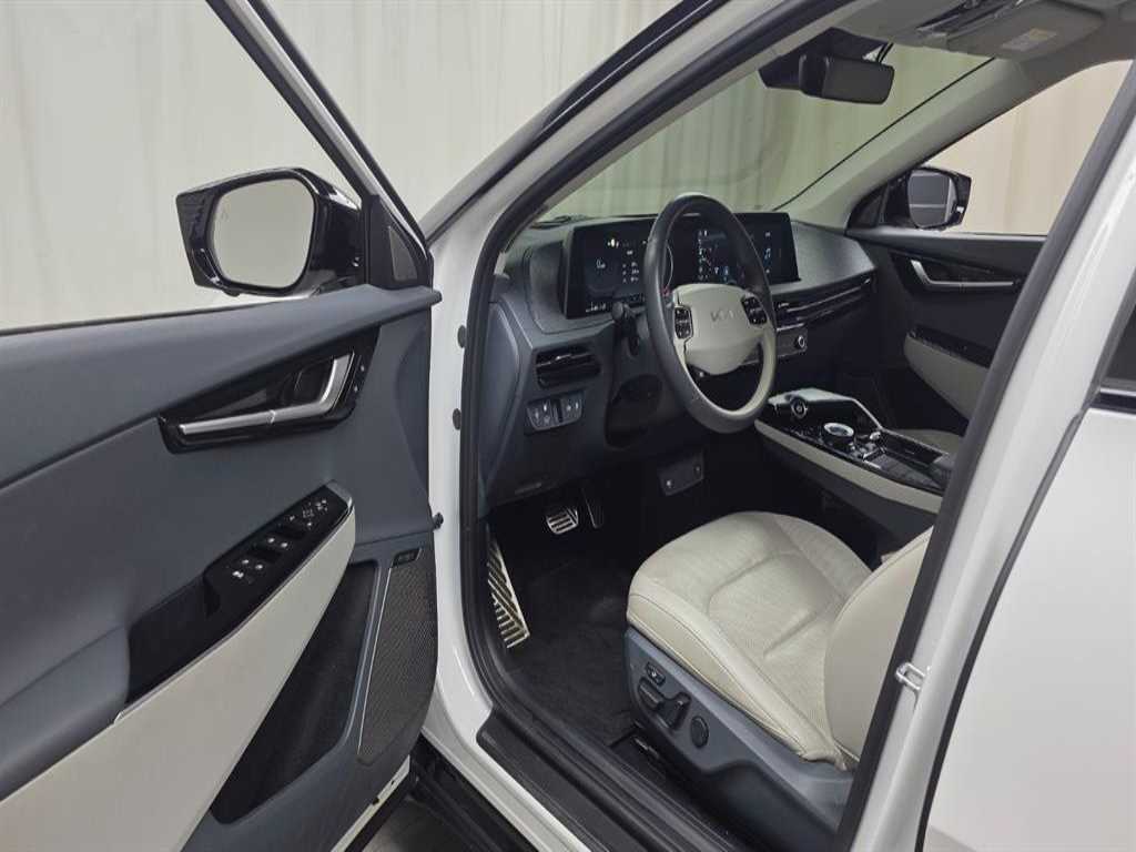 KIA EV6 - Vista 12