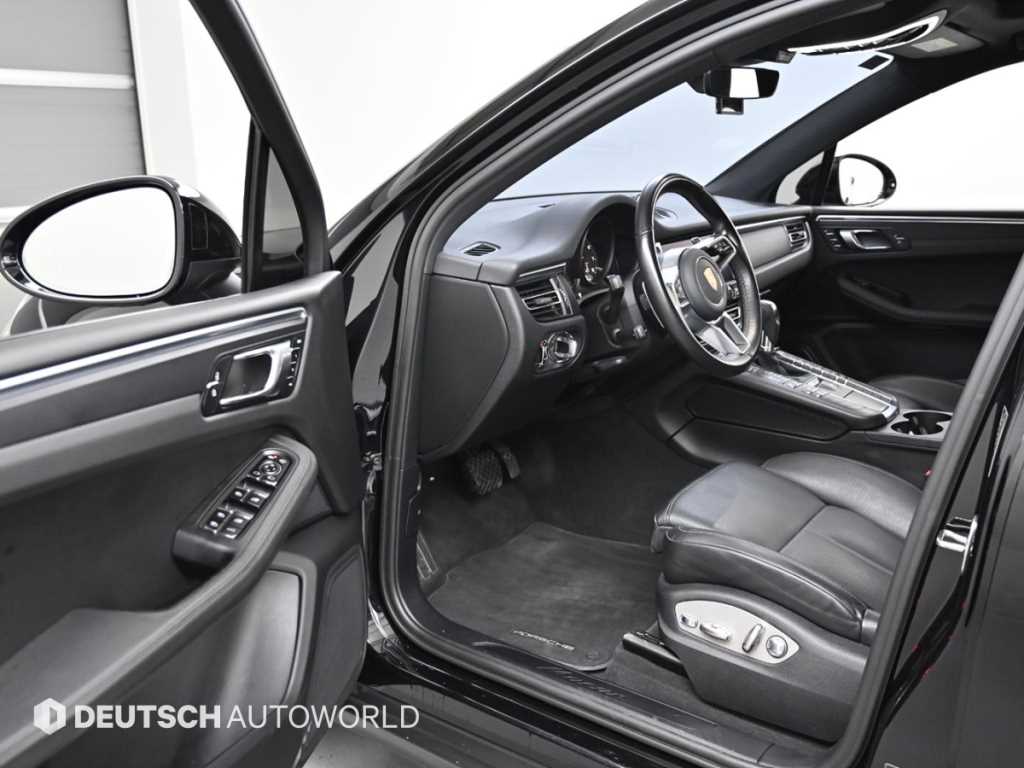 Porsche Macan - Vista 11