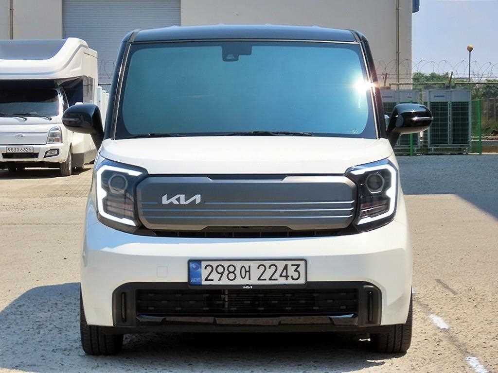 KIA Ray 2023 Blanco - Importación desde Corea - HF Imports Iquique - Foto 1