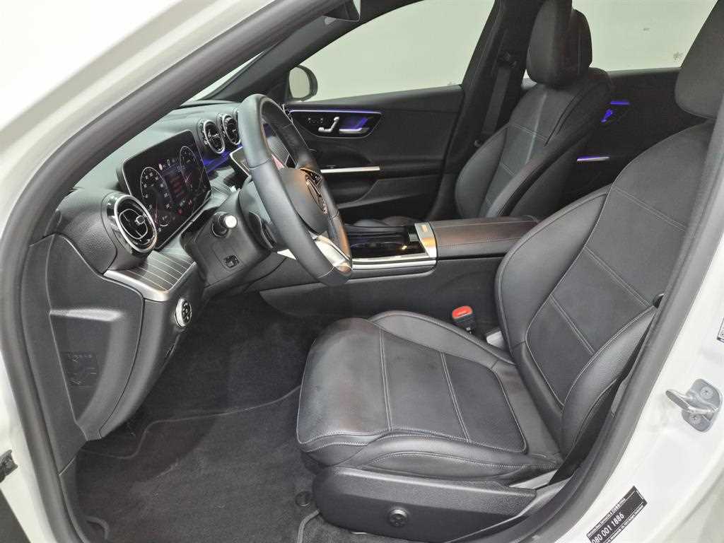 Mercedes Benz C Class - Vista 9