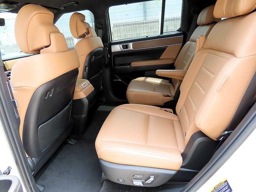 HYUNDAI Santa Fe - Vista 8