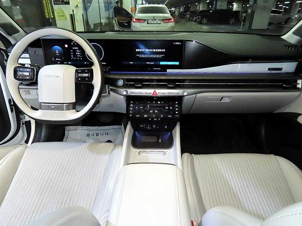 HYUNDAI Grandeur - Vista 10