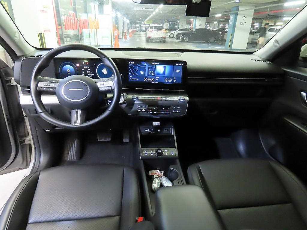 HYUNDAI Kona - Vista 11