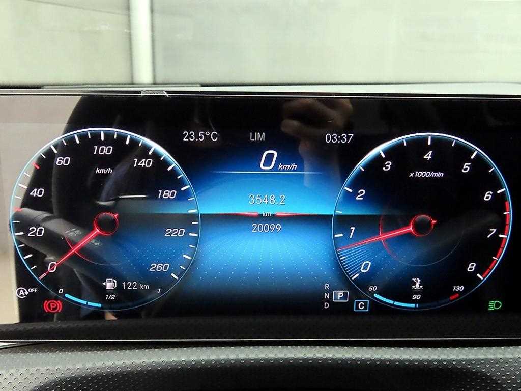 Mercedes Benz A Class - Vista 10