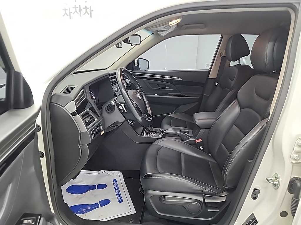 Ssangyong Korando - Vista 11
