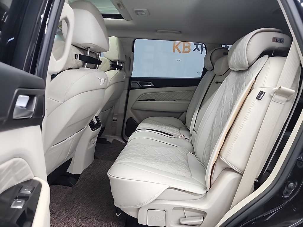 Ssangyong Rexton - Vista 12