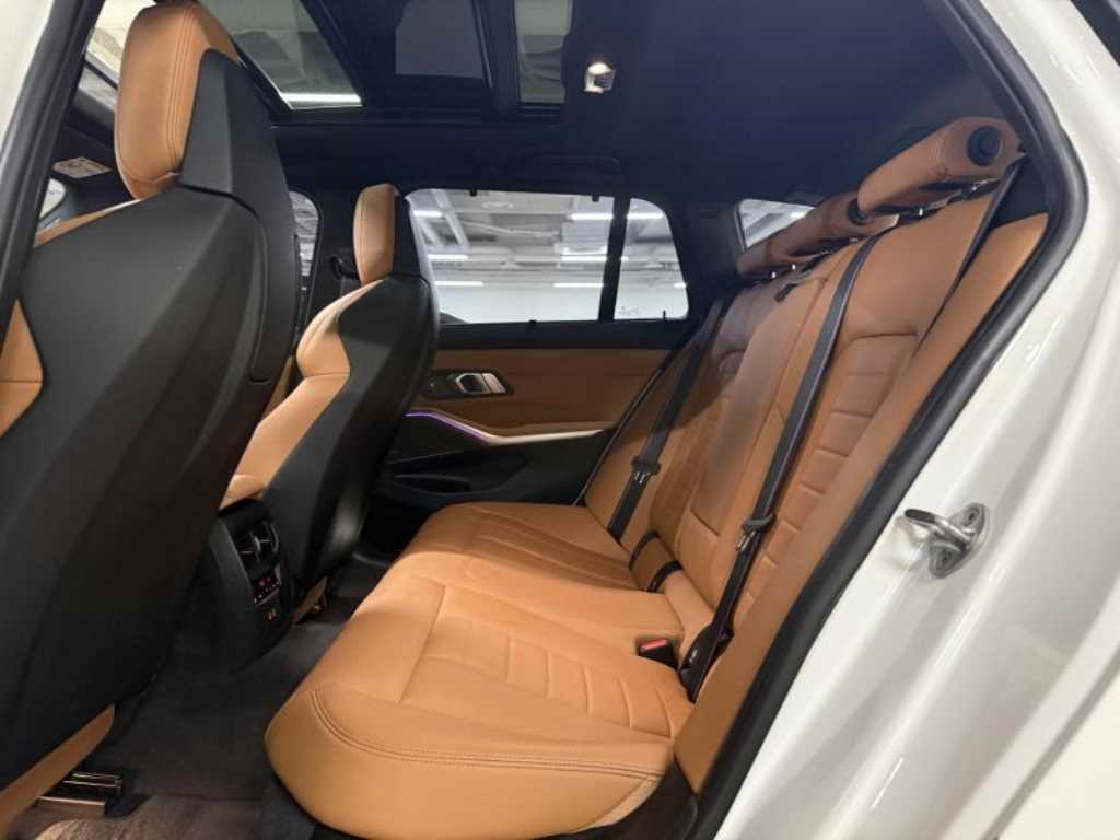BMW 3 series - Vista 10