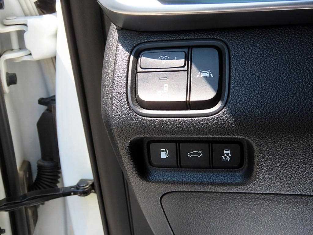 KIA K5 - Vista 12