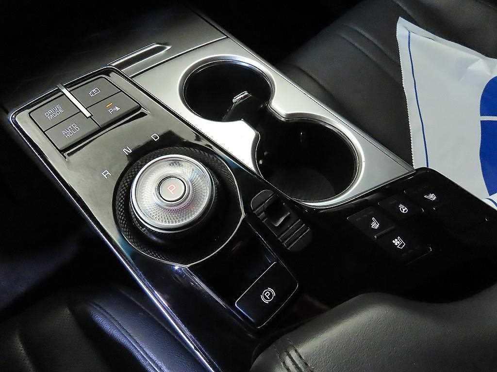 KIA K8 - Vista 12