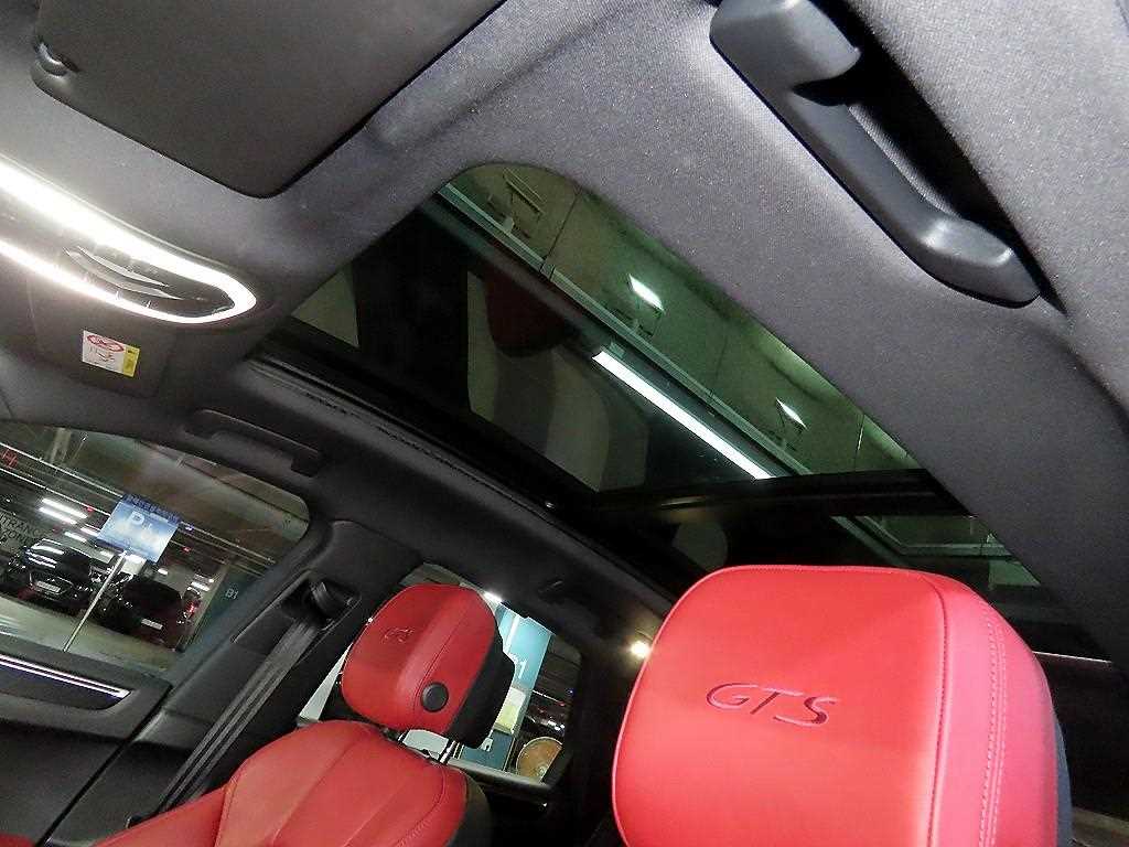 Porsche Macan 2023 Negro - Importación desde Corea - HF Imports Iquique - Foto 17