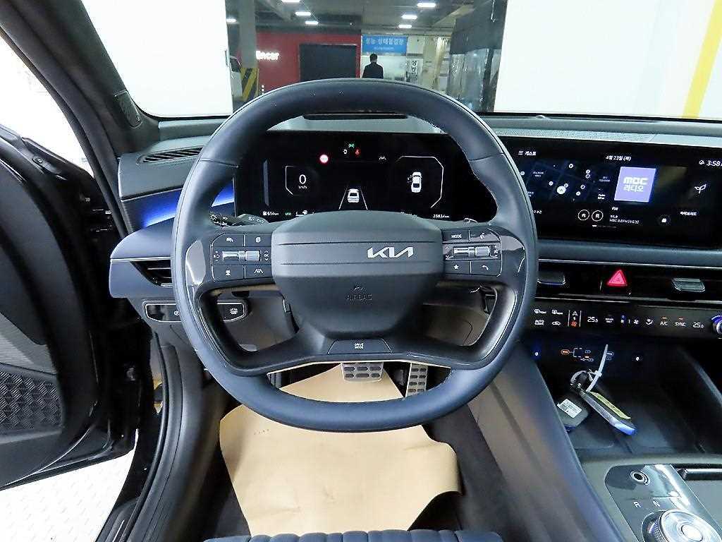 KIA K8 - Vista 9