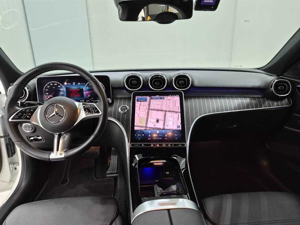 Mercedes Benz C Class - Vista 6