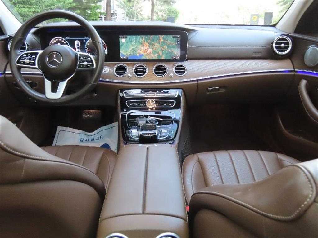 Mercedes Benz E class 2019 Azul - Importación desde Corea - HF Imports Iquique - Foto 16