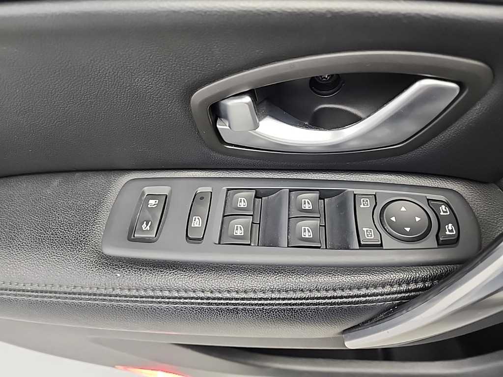 SAMSUNG SM5 2011 Negro - Importación desde Corea - HF Imports Iquique - Foto 17