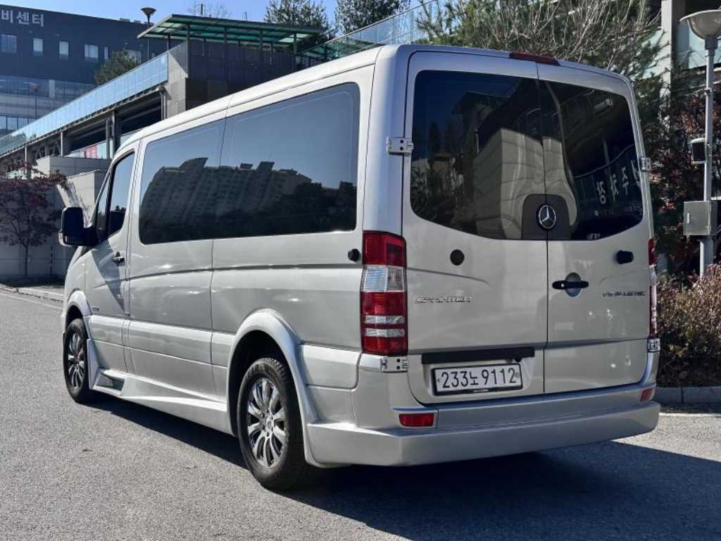 Mercedes Benz Sprinter - Vista 3