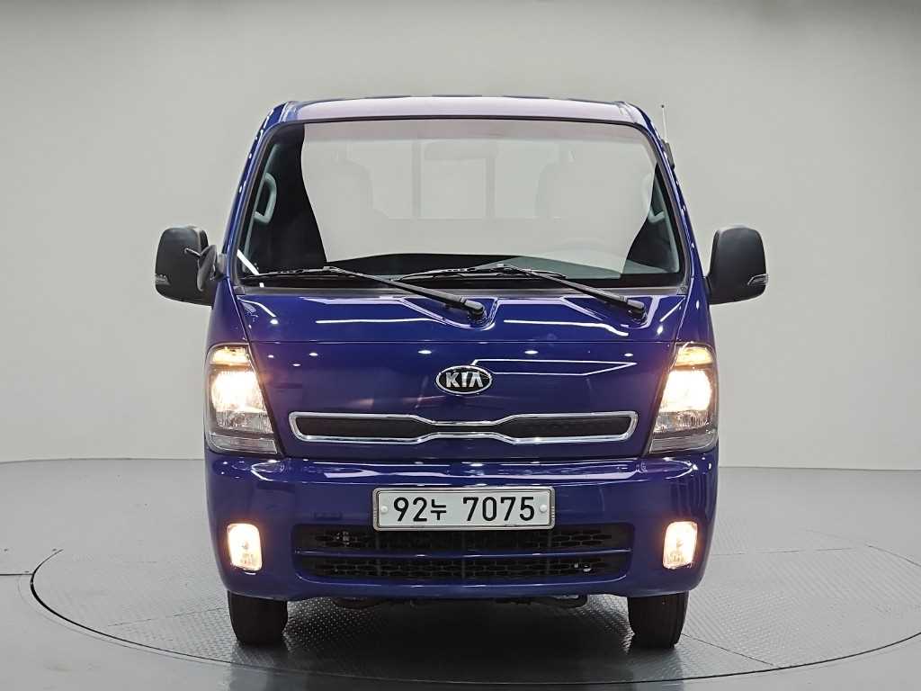 Small Truck Cargo (small) - Vista 2