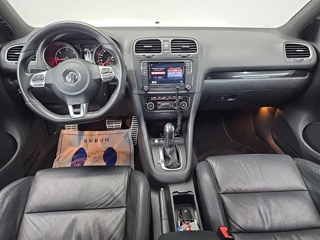 Volkswagen Golf - Vista 7