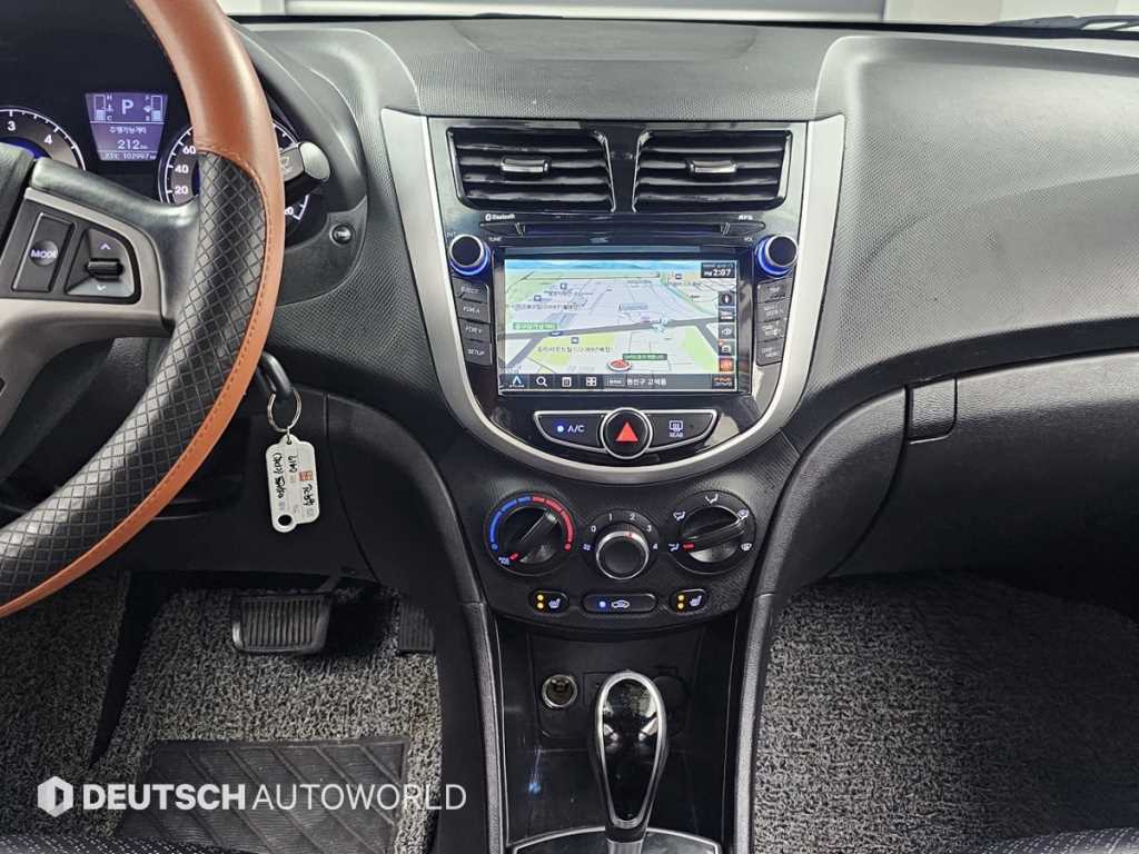 HYUNDAI Accent 2017 - Importación desde Corea - HF Imports Iquique - Foto 14